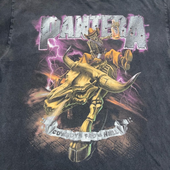 Vintage 2000’s Pantera “Cowboys From Hell” Graphic T-Shirt - Picture 2 of 6